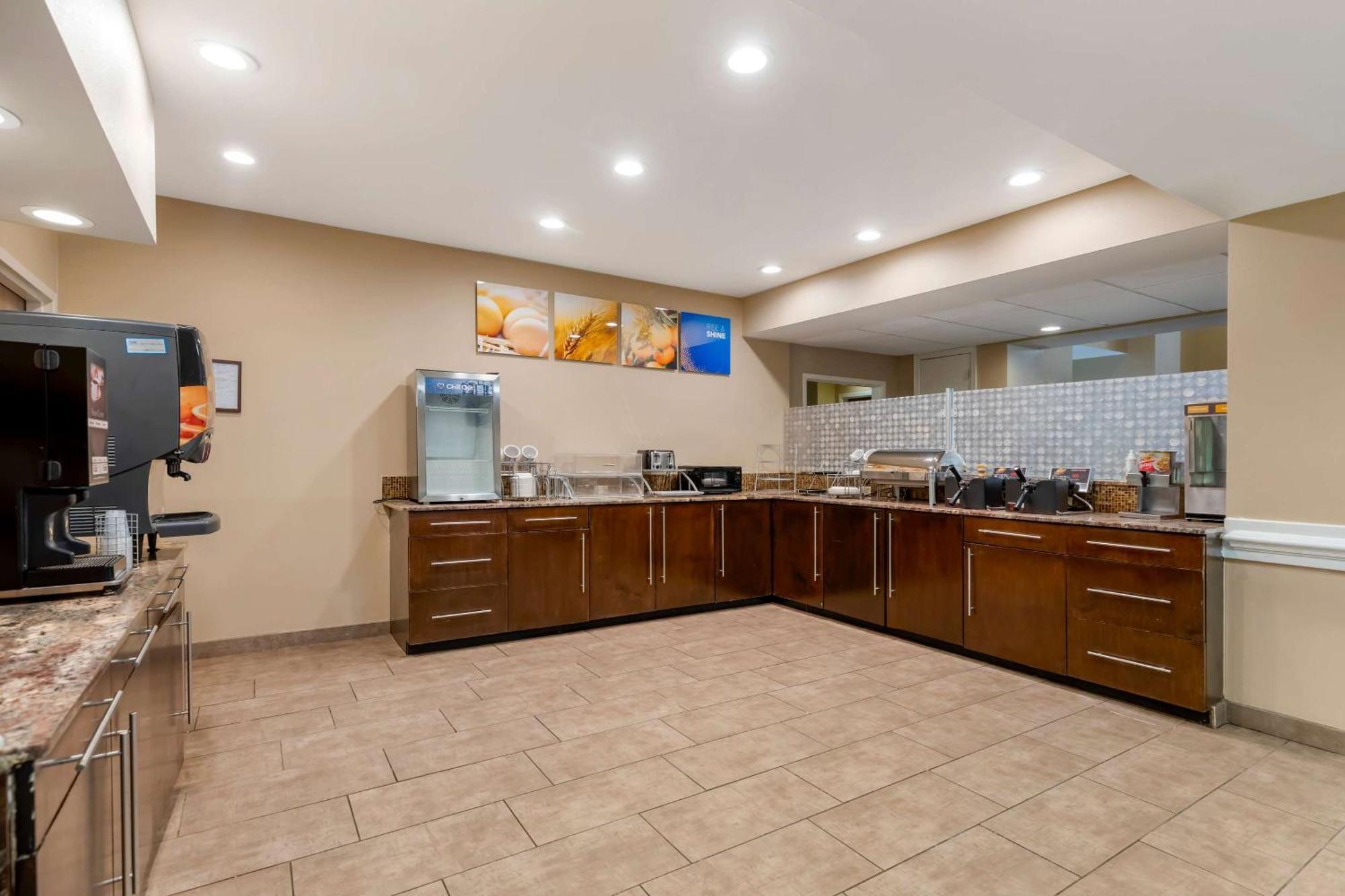 Comfort Suites Port Allen - Baton Rouge Екстер'єр фото