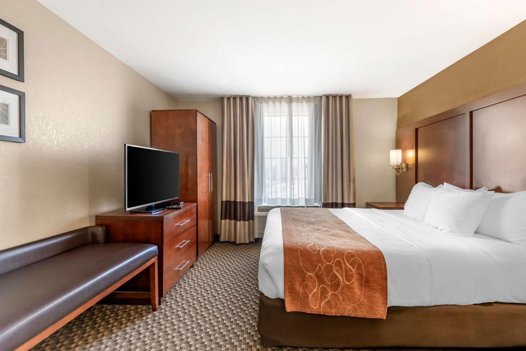 Comfort Suites Port Allen - Baton Rouge Екстер'єр фото
